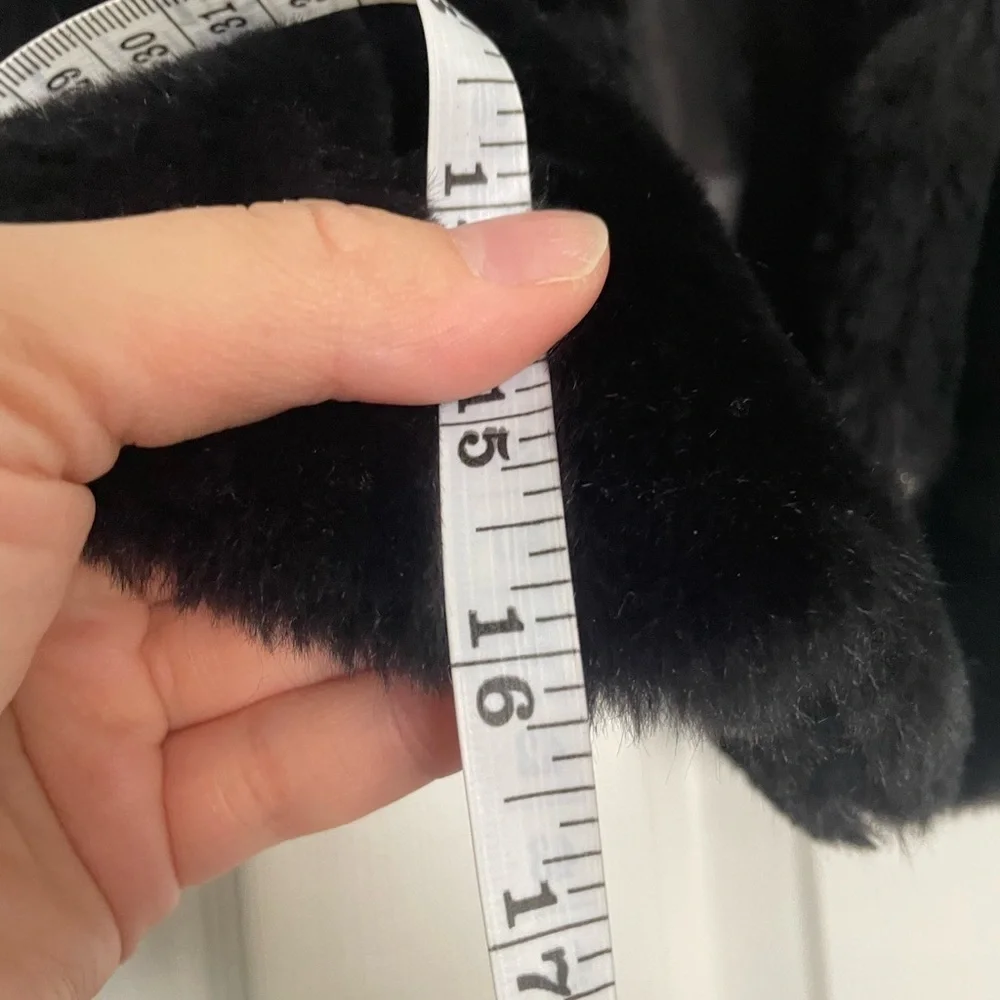 Knitworks Black Faux Fur Girls Cropped Jacket Size 10